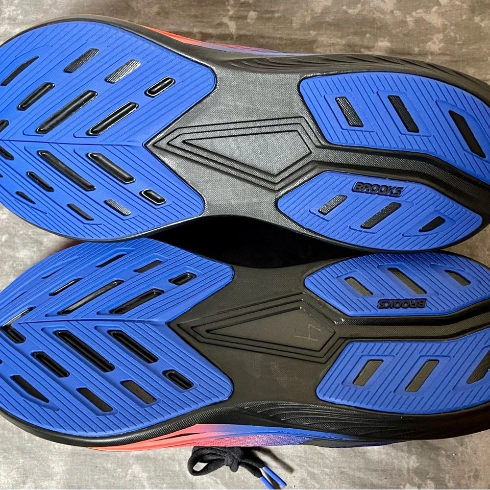 Brand New Brooks Men's Athletic Shoes Size 11.5 - Picture 7 of 15